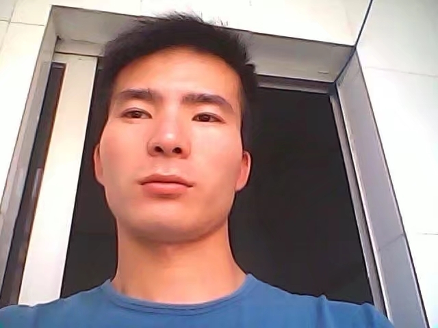 冰冻水果郎的第一张照片--诏安中老年相亲网